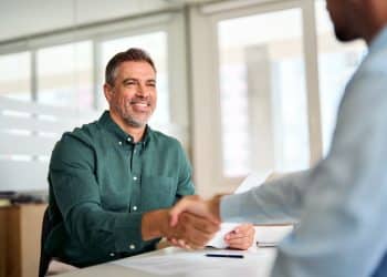 How to Nail an Internal Job Switch Without Awkward Elevator Rides